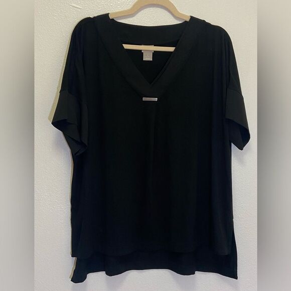 Chico's V-Neck Tee Black - size L (2-Chicos) - Picture 2 of 6